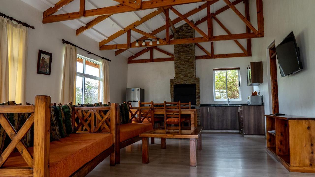 Yellowwood House Накуру Екстериор снимка