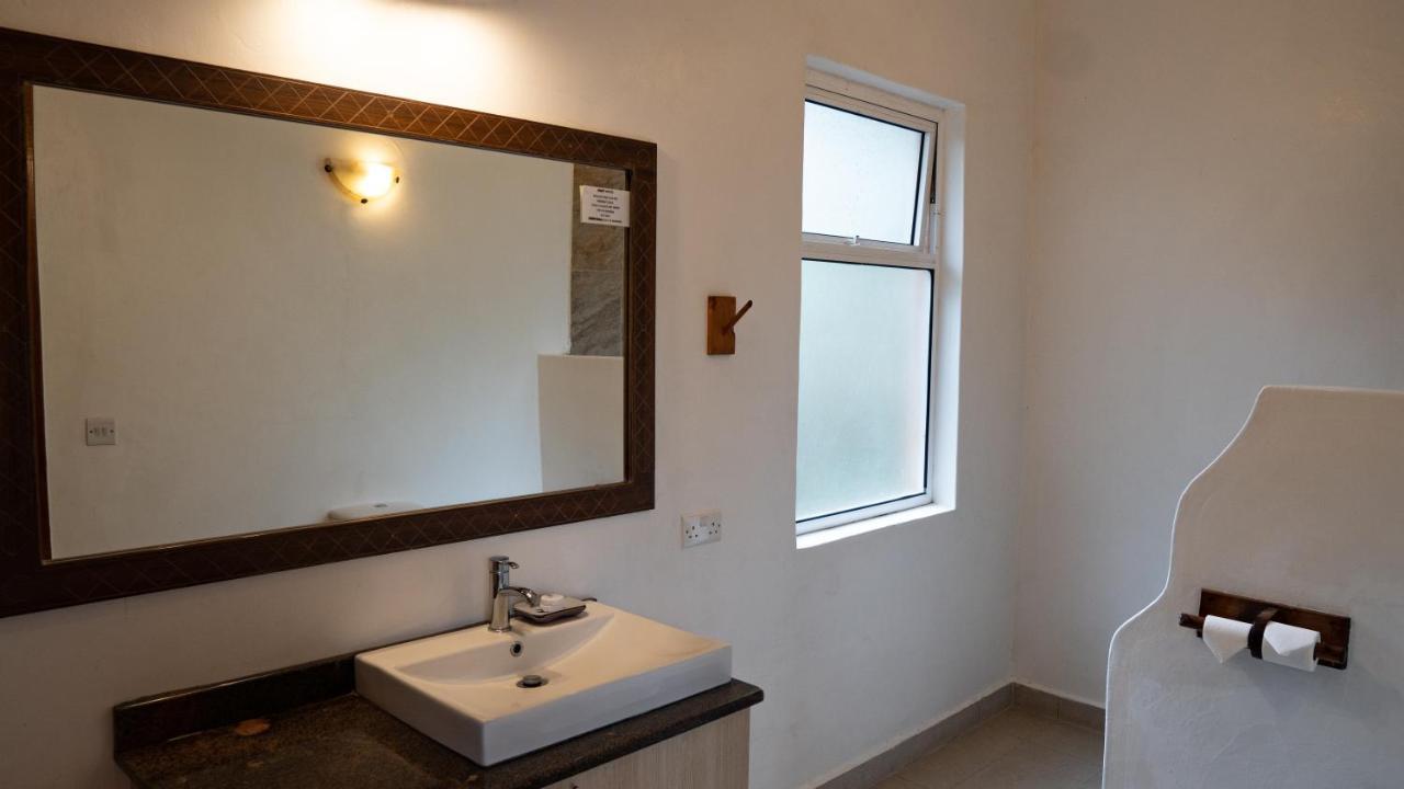Yellowwood House Накуру Екстериор снимка